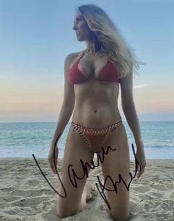 Vanessa Angel autograph