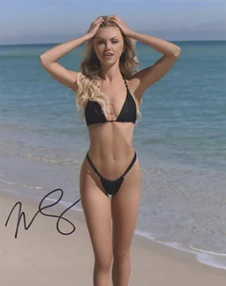 Michelle Carney autograph