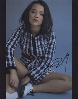 Midori Francis autograph