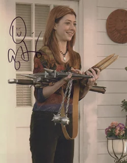 Alyson Hannigan autograph