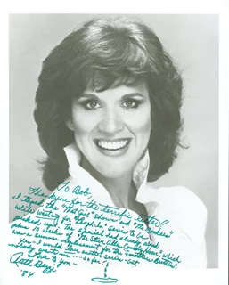 Ruth Buzzi autograph