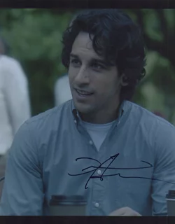 Deniz Akdeniz autograph