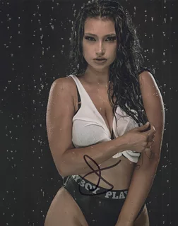 Taylor Marie autograph