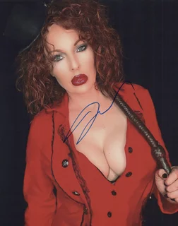 Jenae Noonan autograph
