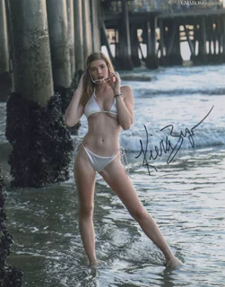 Kiera Byrne autograph