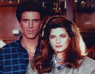 Kirstie Alley autograph