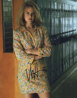 Nicole Kidman autograph