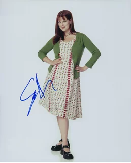 Sara Rue autograph