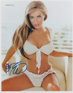Carmen Electra autograph