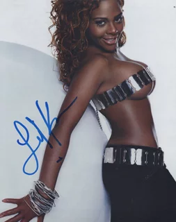 Lil Kim autograph