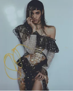 Sofia Boutella autograph