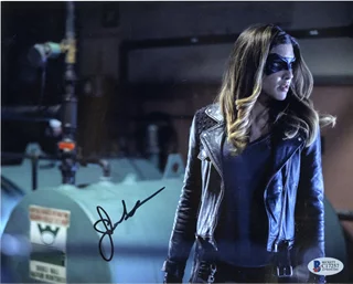 Juliana Harkavy autograph