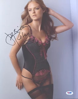 Jessica Perez autograph