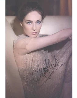 Carice van Houten autograph