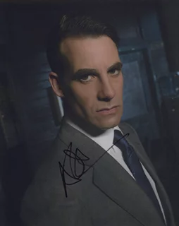 Adrian Pasdar autograph