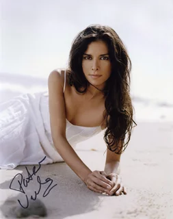 Patricia Velasquez autograph