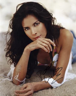 Patricia Velasquez autograph
