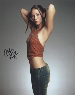 Chyler Leigh autograph