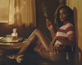 Andra Day autograph