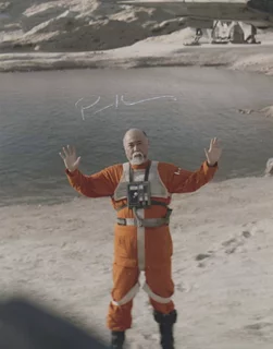 Paul Sun-Hyung Lee autograph