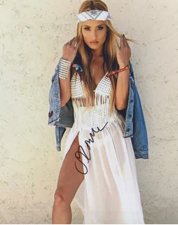 Montana Tucker autograph