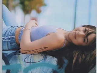 Angelic Montero autograph