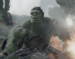 Mark Ruffalo autograph