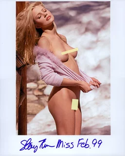 Stacy Fuson autograph
