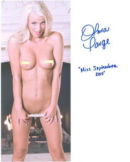 Olivia Paige autograph