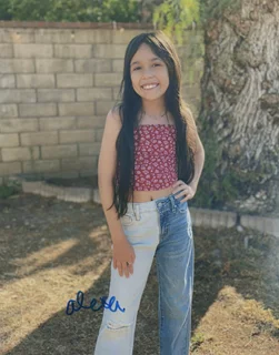 Alexa Gutierrez-Sierra autograph