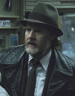 Donal Logue autograph