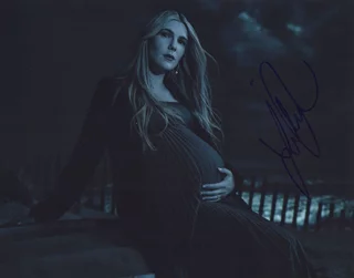 Lily Rabe autograph