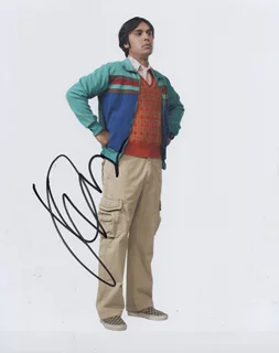 Kunal Nayyar autograph