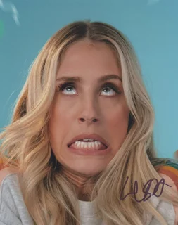 Lisa Gilroy autograph