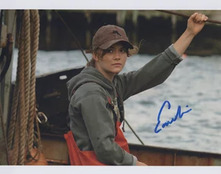 Emilia Jones autograph