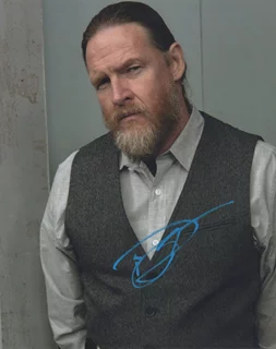 Donal Logue autograph