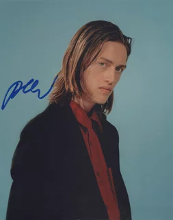 Percy Hynes White autograph