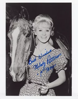 Melody Patterson autograph