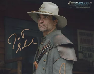 Johnathon Schaech autograph