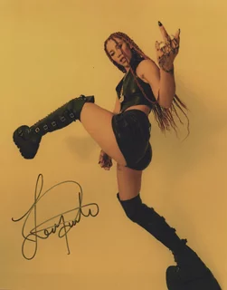 Lexy Panterra autograph