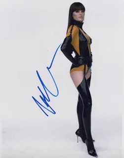 Malin Akerman autograph
