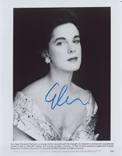 Elizabeth Perkins autograph