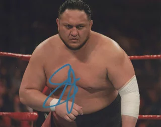 Samoa Joe autograph
