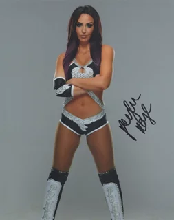 Peyton Royce autograph