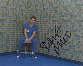 Dave Franco autograph