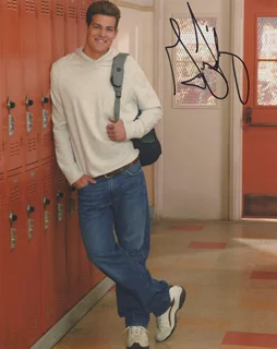 Greg Finley autograph