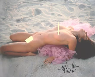 Maria Checa autograph