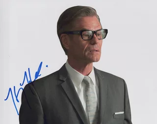 Harry Hamlin autograph