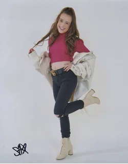 Symonne Harrison autograph