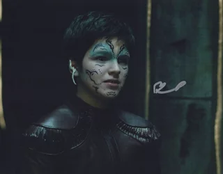 Blu del Barrio autograph